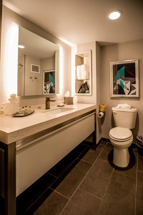 Hotel Indigo Harrisburg - Hershey By Ihg Esterno foto