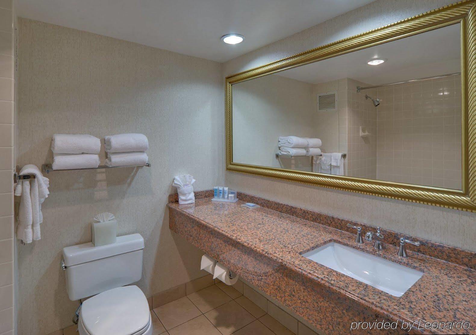 Hotel Indigo Harrisburg - Hershey By Ihg Esterno foto